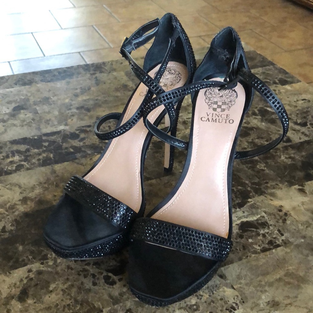 Vince Camuto